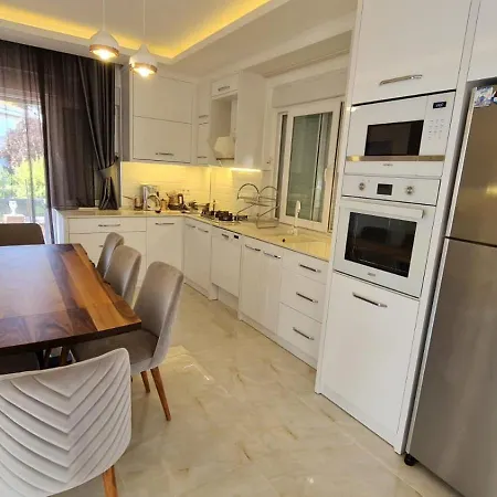 Villa With Pool, Turkish Bath & Forest View Near Antalya *